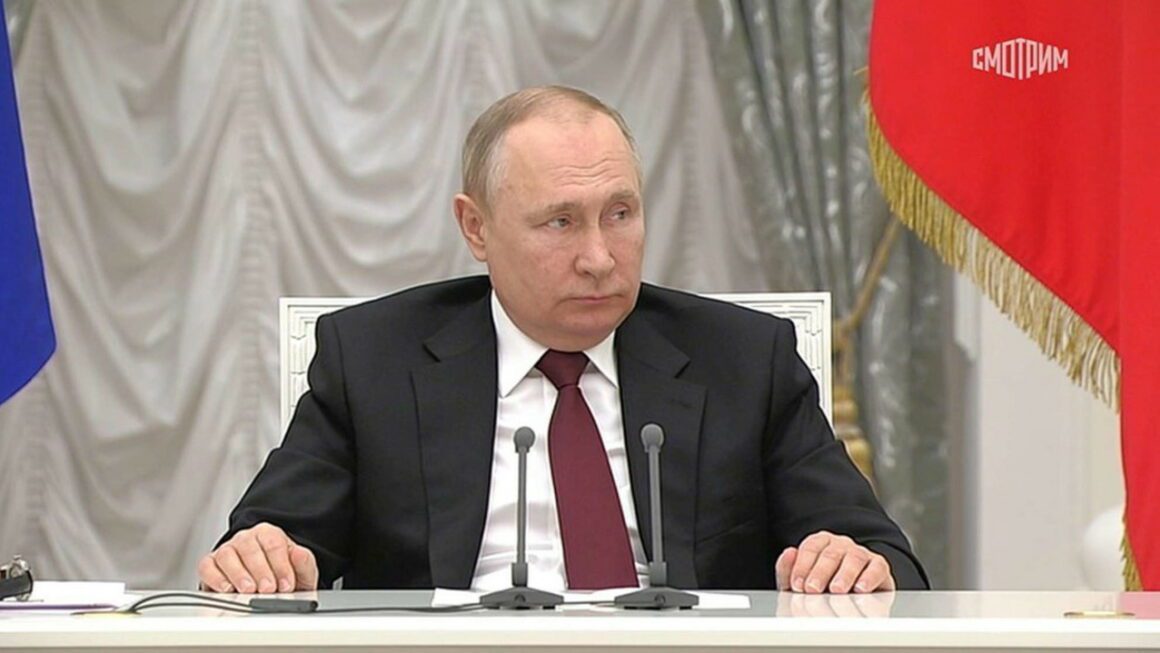 Putin attraversa il Rubicone: la Russia riconosce le repubbliche separatiste del Donbass