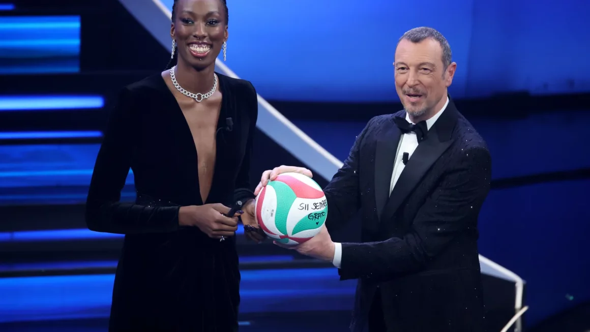 Paola Egonu co-conduttrice della terza serata di Sanremo 2023